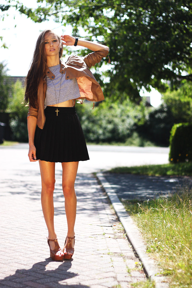 Cropped Brown Leather Jacket Thumbnail