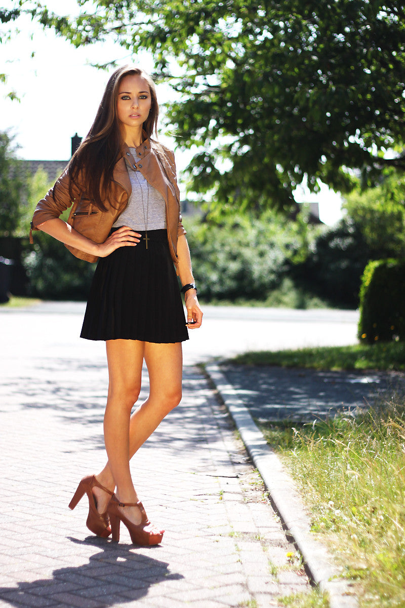 Cropped Brown Leather Jacket Thumbnail